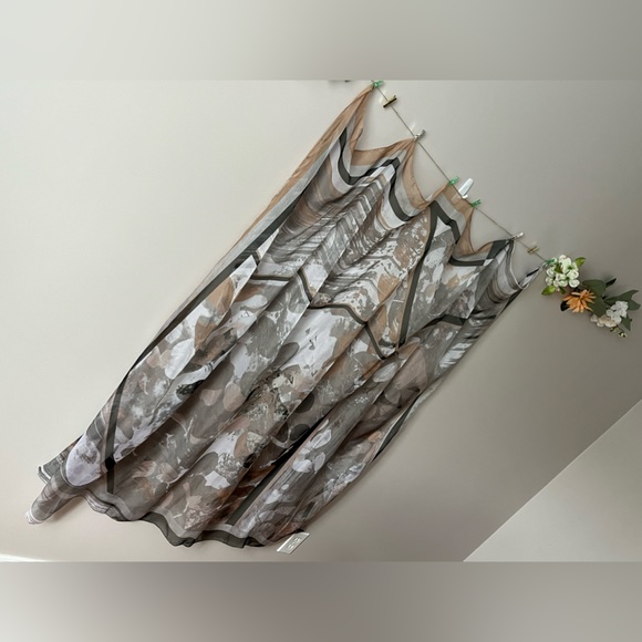 Women’s Simply Vera Wang Sheer Scarf / Wrap - Picture 9 of 12